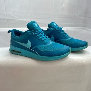 Blue Nike Air Max Theta (lightly used) Size 8